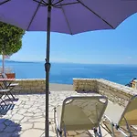 Kaminaki Beachfront * Nisaki (Corfu)