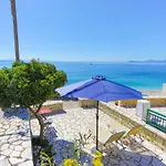 Kaminaki Beachfront