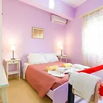 Kaminaki Beachfront Apartmán