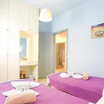 Apartmán Kaminaki Beachfront *