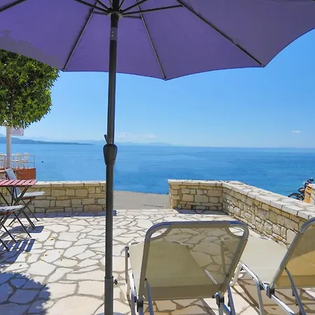 Kaminaki Beachfront * Nisaki (Corfu)