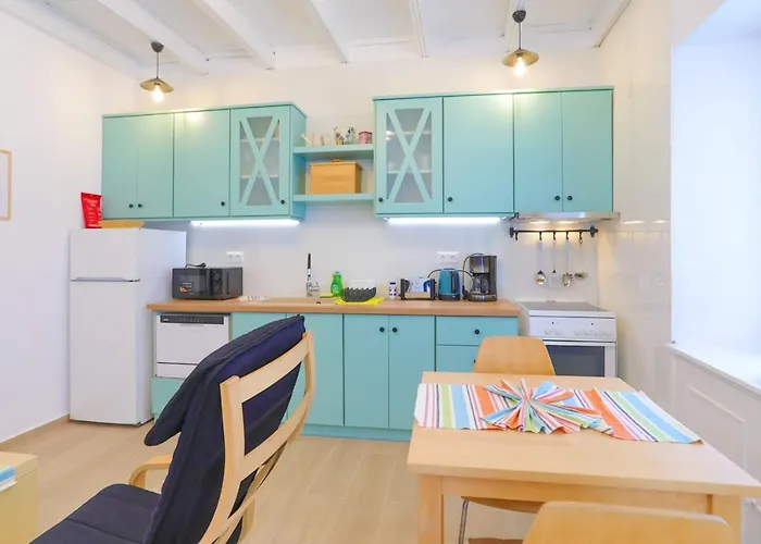 Kaminaki Beachfront ניסקי