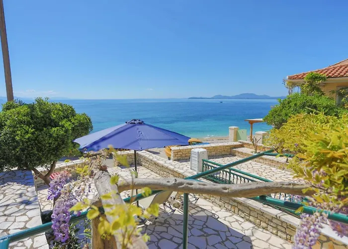 דירה Kaminaki Beachfront ניסקי