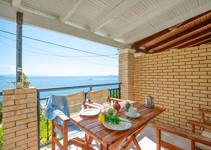 Kaminaki Beachfront *