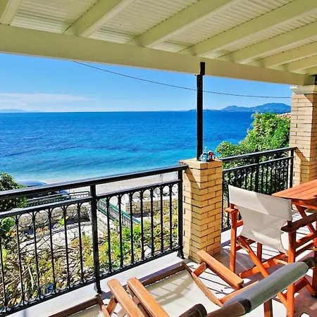 Kaminaki Beachfront *