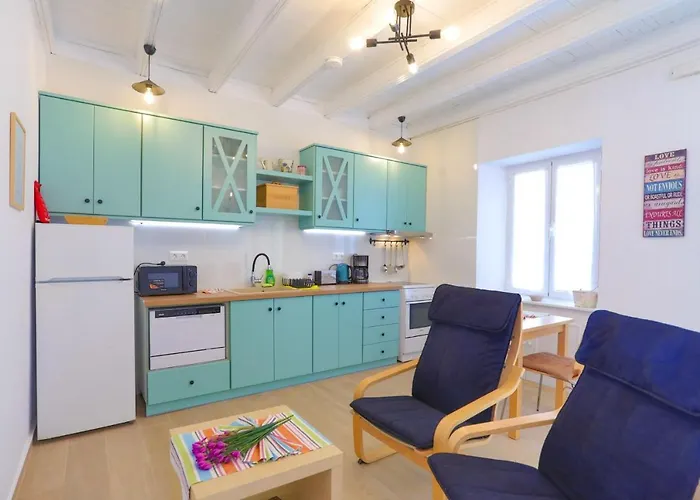 Kaminaki Beachfront Νησάκι