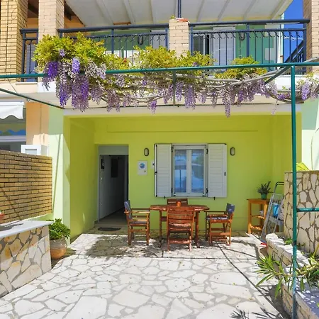 Kaminaki Beachfront * Nisaki (Corfu)