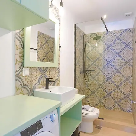 Apartamento Kaminaki Beachfront *