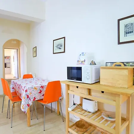 아파트 Kaminaki Beachfront Nisaki (Corfu)