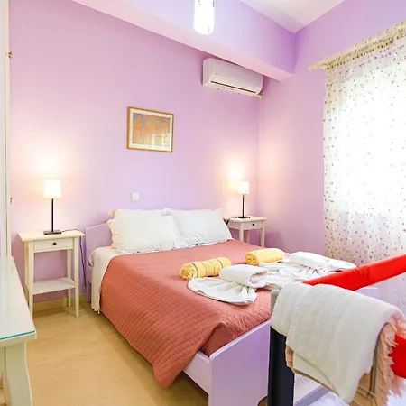 Kaminaki Beachfront Apartamento