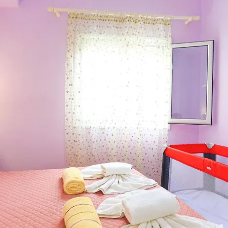 Kaminaki Beachfront Apartamento Nisaki (Corfu)